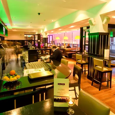 מלון The Fitzwilton 4*