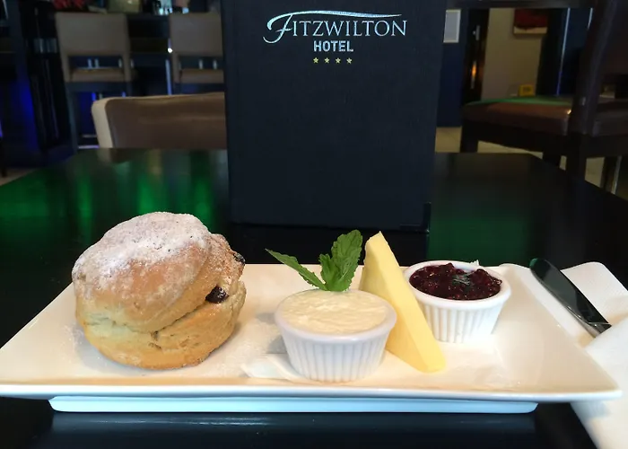 Отель The Fitzwilton 4*